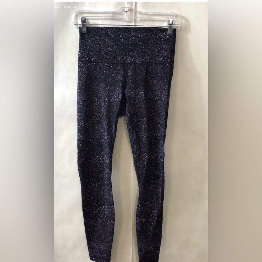 Lululemon leggings size 6